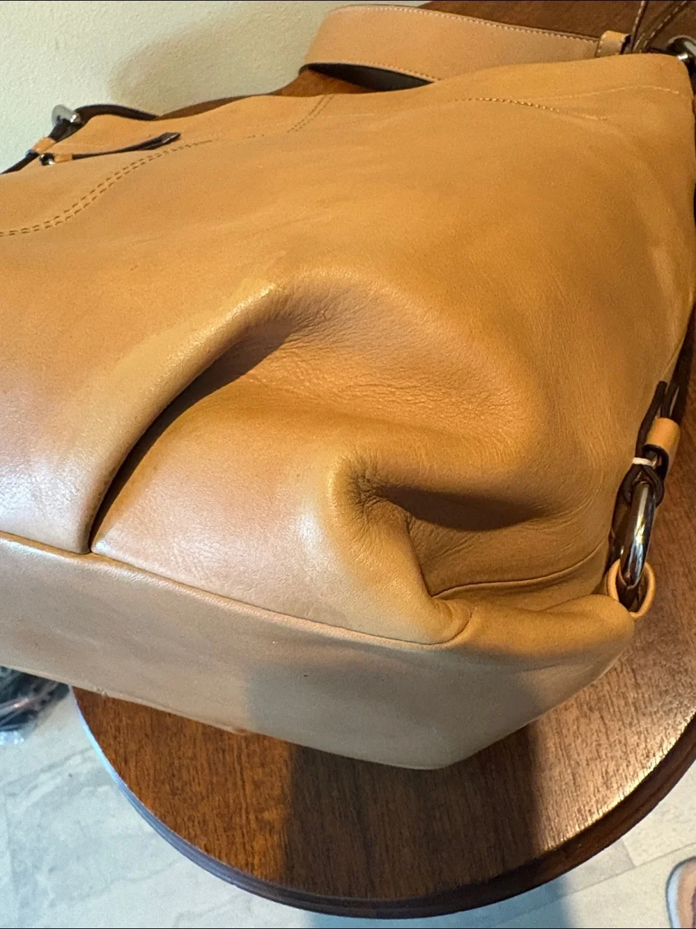 Coach SoHo F15084  convertible bag  shoulder /Crossbody  smooth leather tan EUC